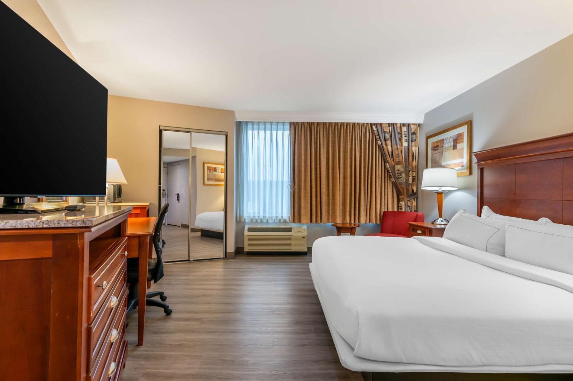 Doubletree By Hilton Jefferson City Exterior foto